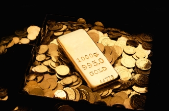 Investičné zlato ako dostupná investícia pre všetkých: Od drobných investorov po milionárov